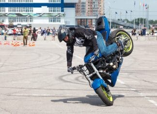 Jak prawidłowo myć motocykl?