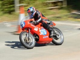 Jak zabezpieczyć motocykl na noc podczas wyprawy